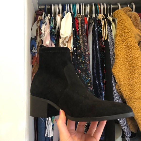 Faux suede black booties - Picture 3 of 10